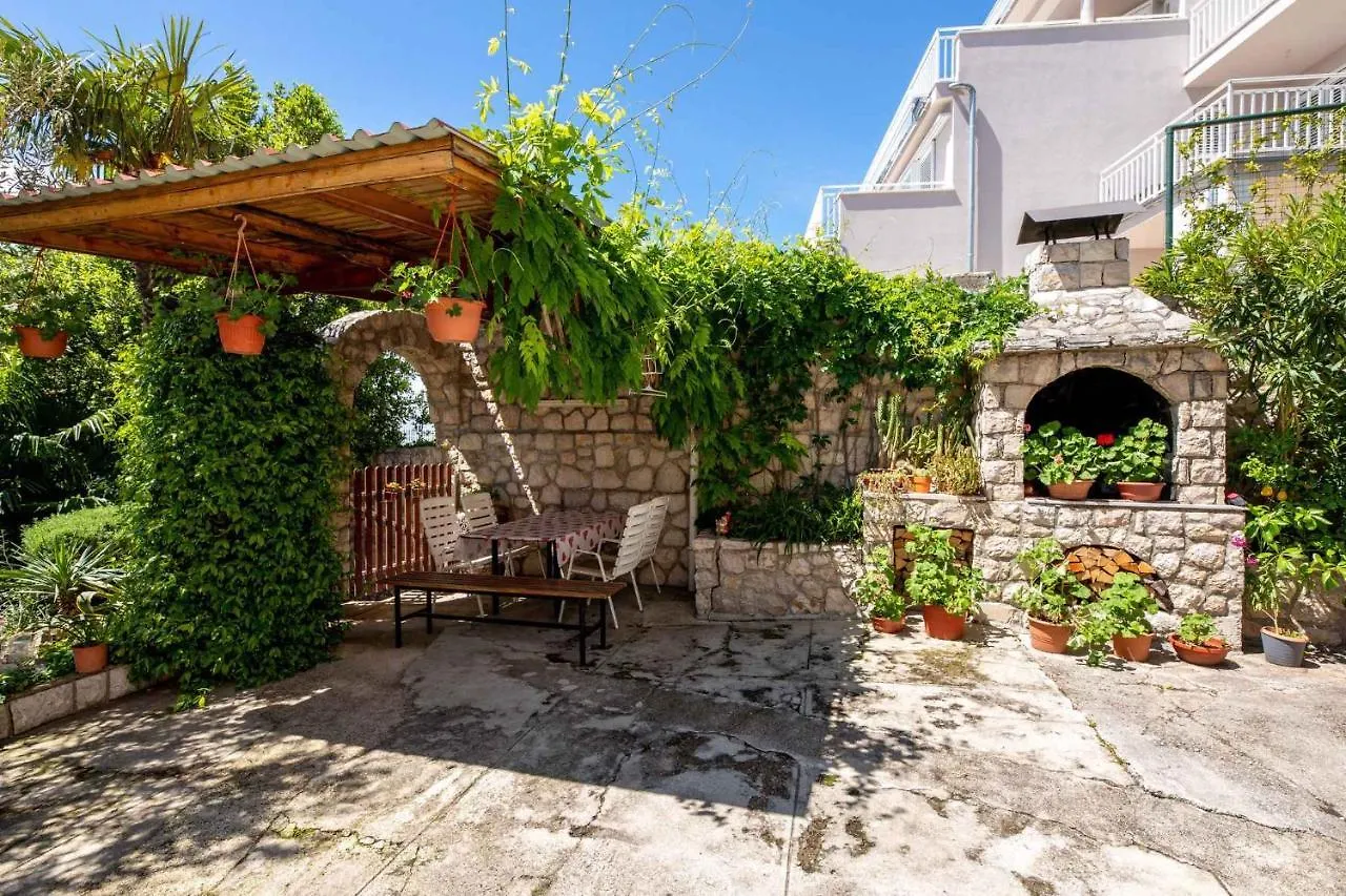 Apartment In Crikvenica 41689