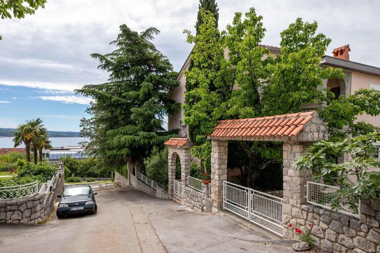 Apartment In Crikvenica 41689