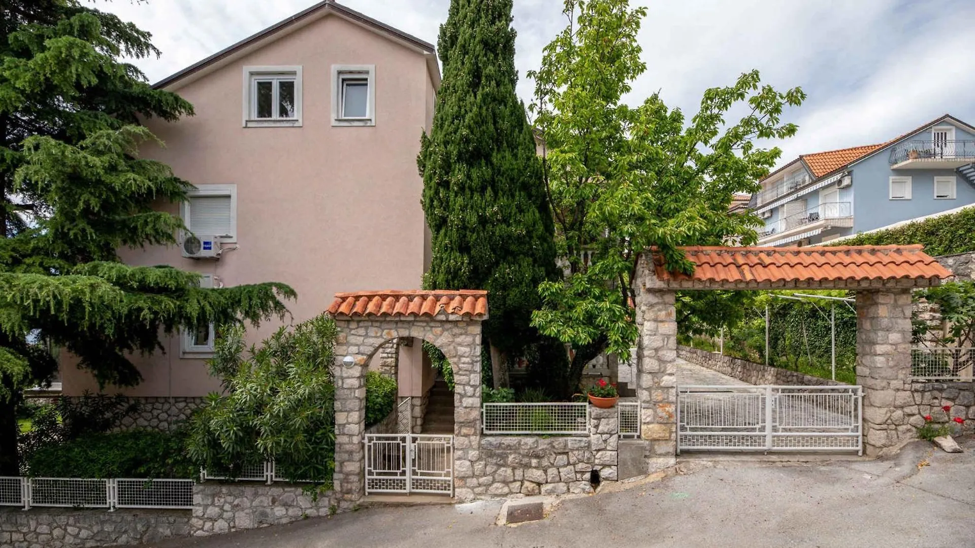 Apartment In Crikvenica 41689